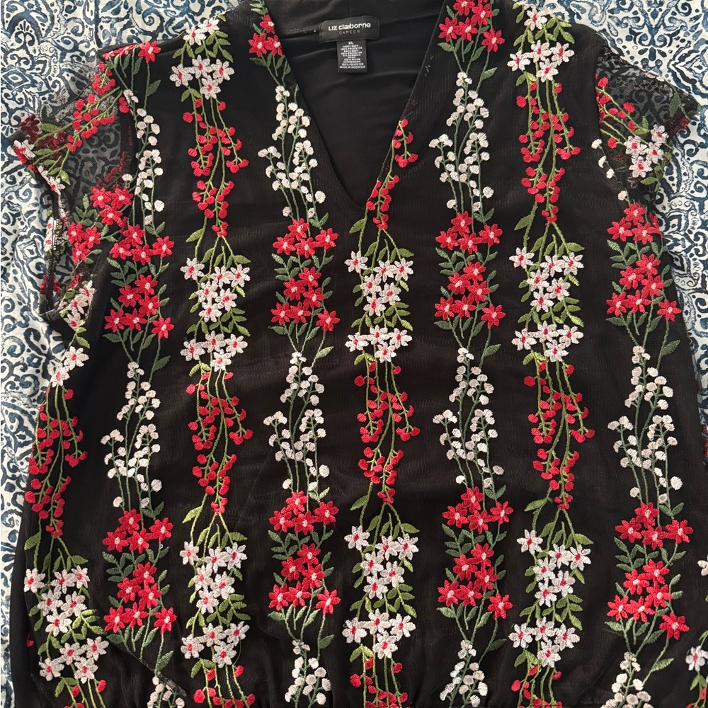 Women's Black Floral Embroidered Blouse
